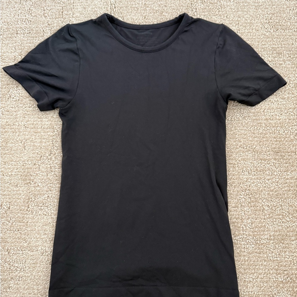 Skims soft smoothing seamless top